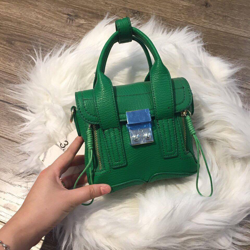 Thanh lý Túi Phillip Lim mini (bị nứt 1xiu)