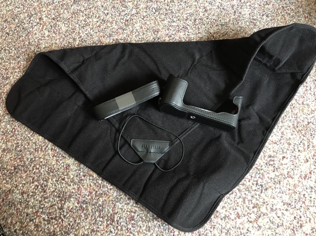 Haftcase Fujifilm  XT2  bao da chính hãng