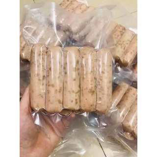 Xúc xích cốm non. Thơm ngon