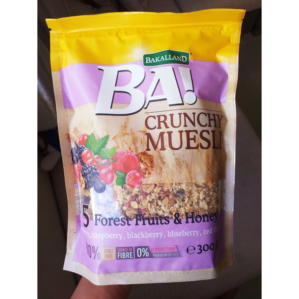 Ngũ cốc GIẢM CÂN Bakalland Muesli 300gr 5 loại trái cây sấy cherry, dâu rừng, việt quất, mâm xôi, nho NK Ba Lan- ăn vặt | BigBuy360 - bigbuy360.vn