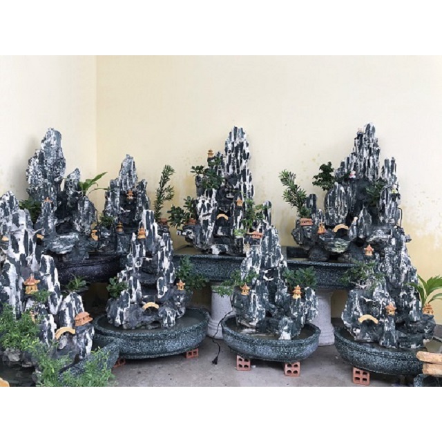 Hòn Non Bộ cao 1m - Điêu Khắc Từ Đá Tự Nhiên Nguyên Khối Tỉ Mỉ Và Tinh Tế Đến Từng Chi Tiết