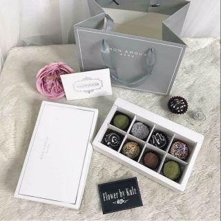 COMBO SET 10 HỘP + TÚI ĐỰNG QUÀ SOCOLA 8 VIÊN TRẮNG, 30 SET 9 VIÊN XANH