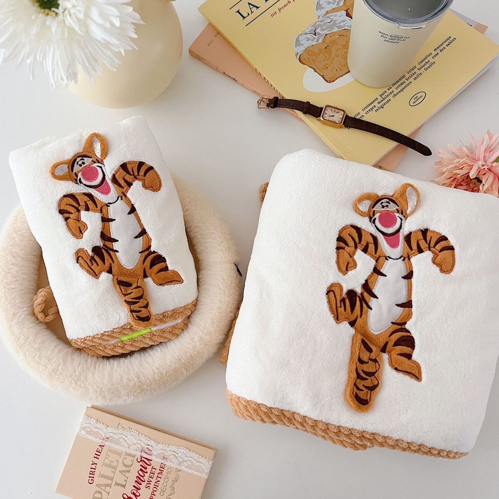 Bộ Khăn Tắm Hai Mảnh Thêu Họa Tiết Hoạt Hình Dành Cho Trẻ Em Và Người Lớn