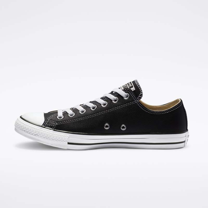 Giày Converse Chuck Taylor All Star Leather 132174C