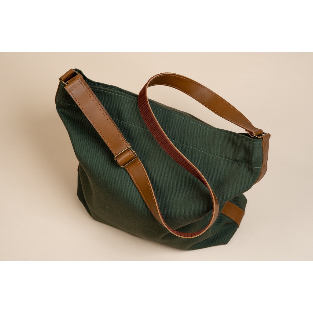 Túi Tote V1 - túi đeo chéo da bò đa năng