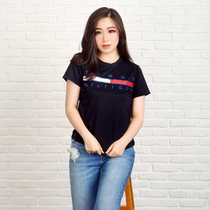 Áo Thun Tommy Hilfiger At0 Thời Trang Năng Động