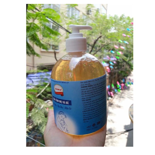 Dầu tắm cho mẹ và bé 550ml