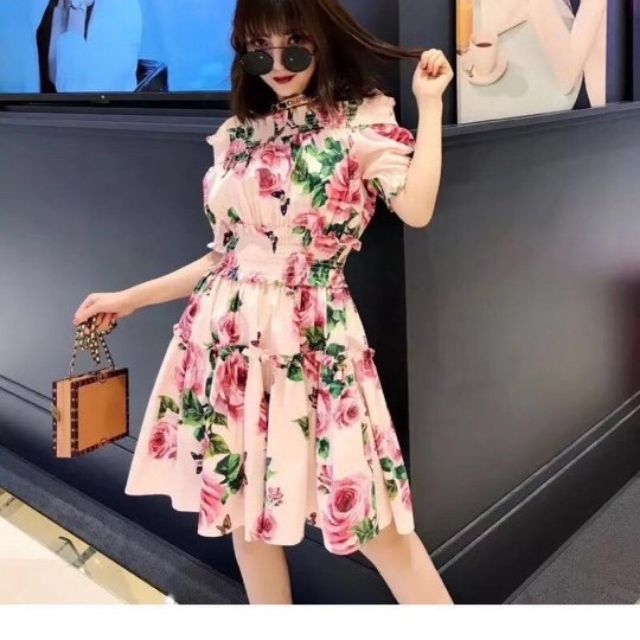 Váy bệt vai QC