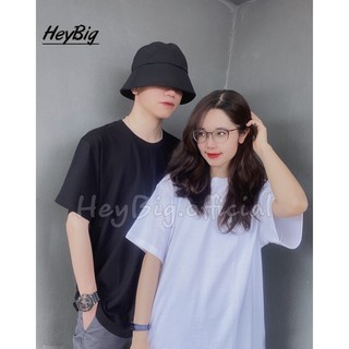 Áo thun oversize trơn đen trắng dễ phối đồ