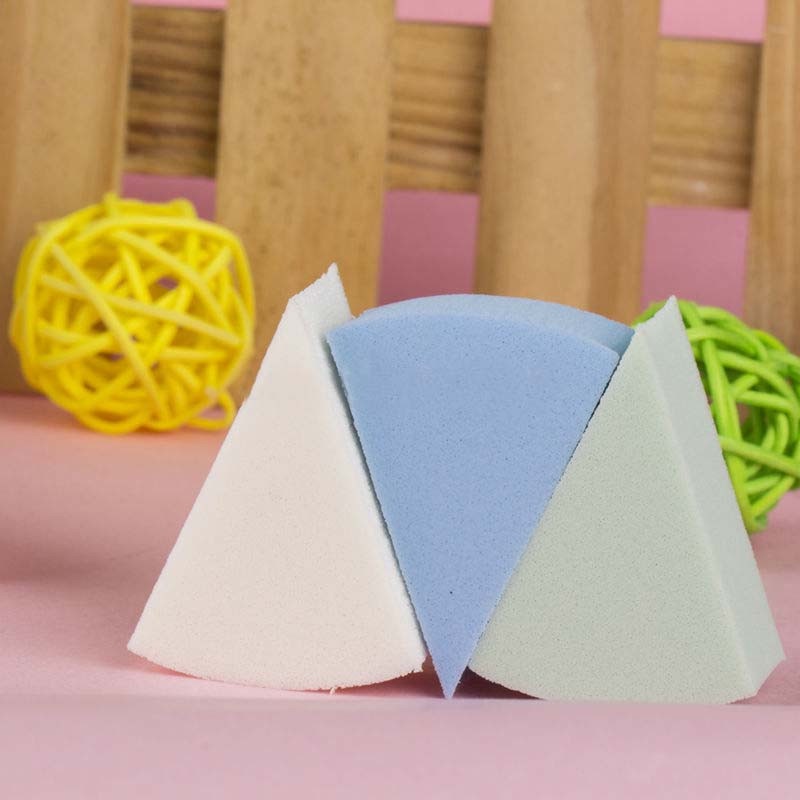 Set 12 bông mút tán kem nền trang điểm hình tam giác mềm mại - Giao màu ngẫu nhiên