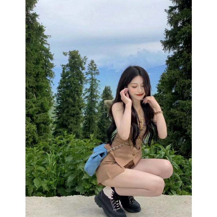 Set áo không tay dây cổ và quần ngắn thời trang mùa hè phong cách đường phố Mỹ 2022 có bán lẻ