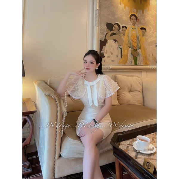 Set áo ren cổ bèo + chân váy tafta