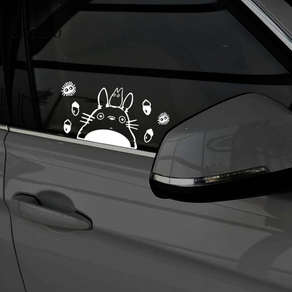 Decal hình Totoro dán trang trí thân xe oto & xe tải chân mày