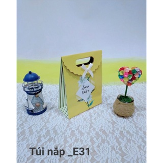 10 túi giấy size 15x19.5x6.5cm