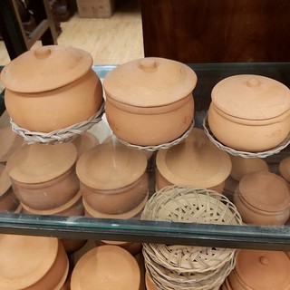 Niêu tròn đất