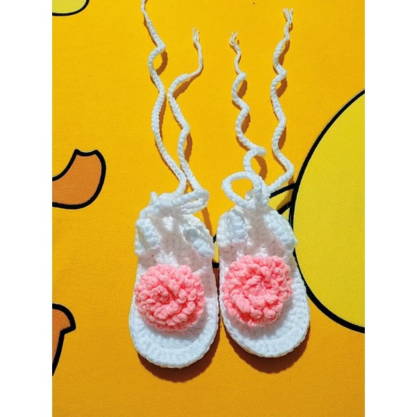 Giày len cho bé có dán đế