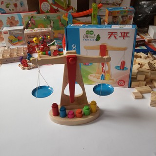 Đồ chơi gỗ, Đồ Chơi Cân Gỗ Cho Bé
