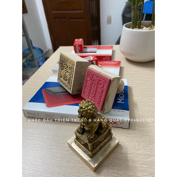 Dấu Tam bảo , Ngọc Hoàng , liên hoa , mặt dấu cao su , cán gỗ, chấm mực ngoài