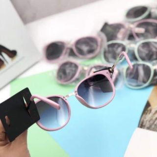 Kính mát Forever21 (hồng)