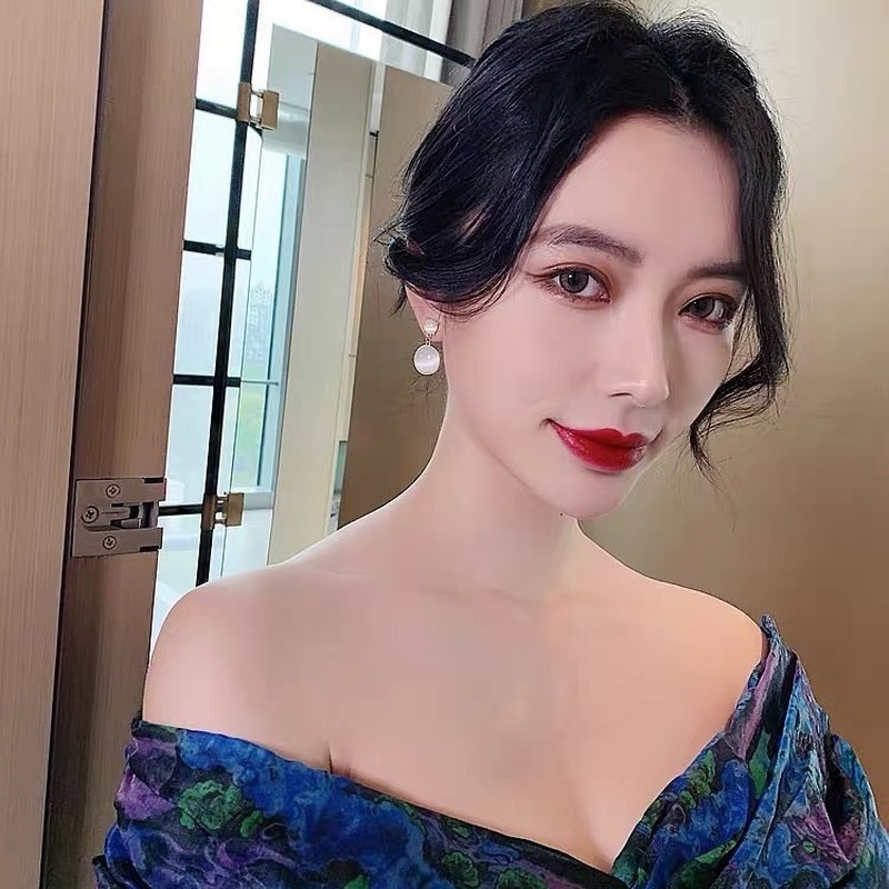 Bông tai đính đá opal tròn thời trang Hàn Quốc sành điệu