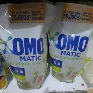 Nước giặt OMO dịu nhẹ trên da dạng túi 2,3kg