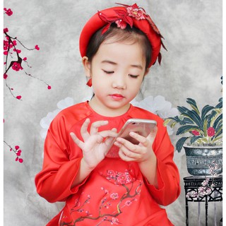 Mấn đội đầu bé gái