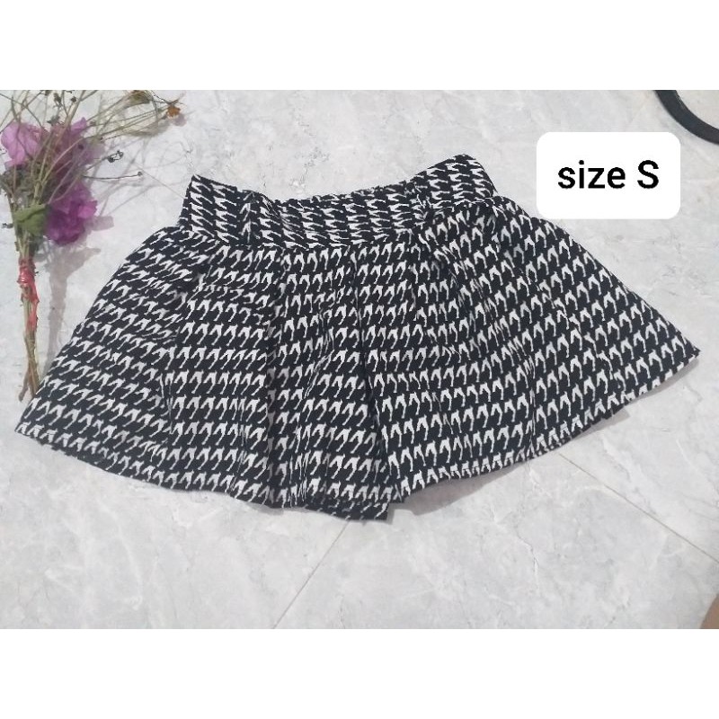 chân váy si tuyển xinh xinh | BigBuy360 - bigbuy360.vn