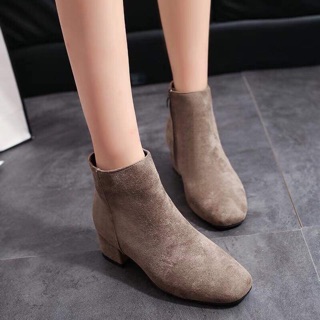 Boot nữ cổ thấp da lộn