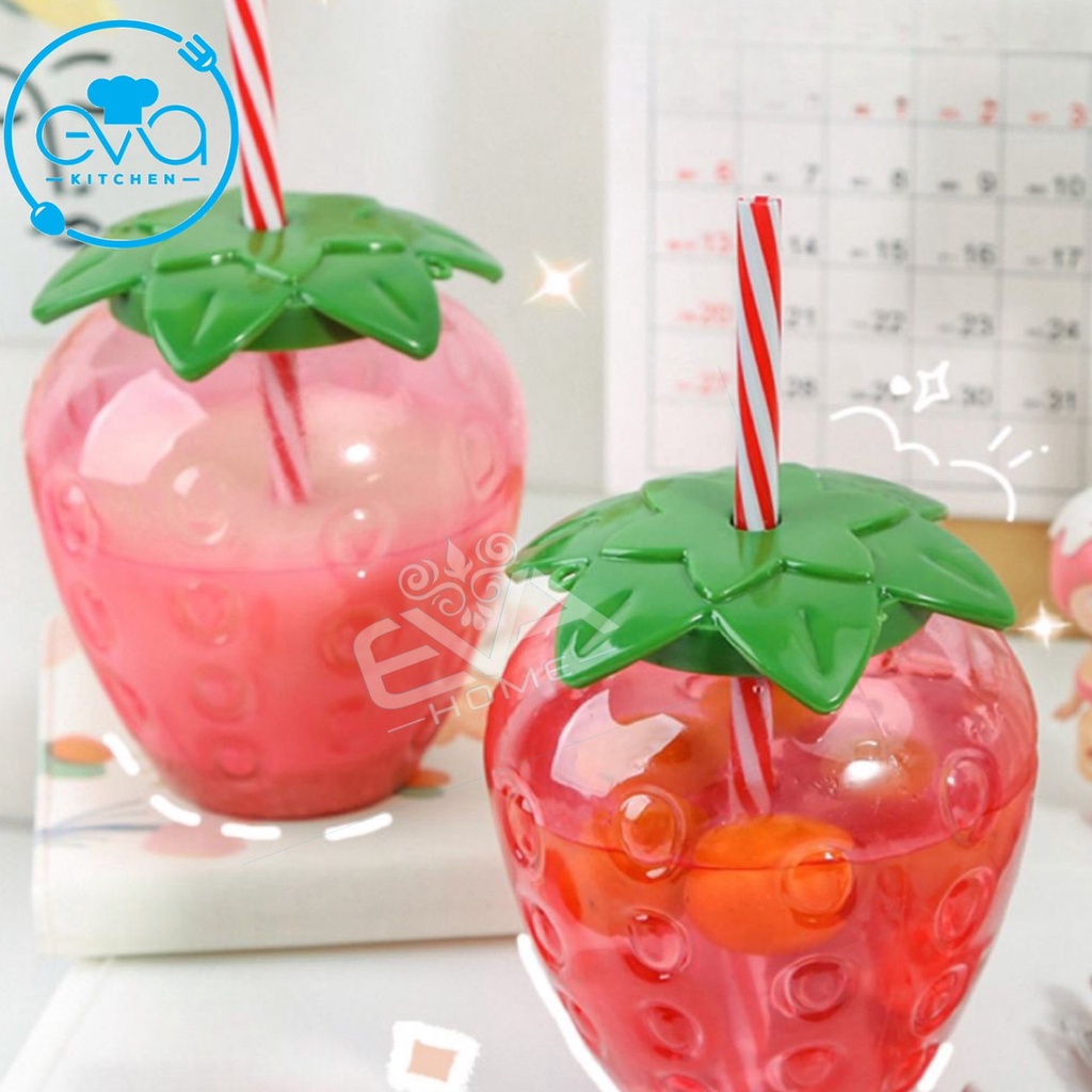 Bình Nhựa Đựng Nước Hình Trái Dâu Tây Kèm Ống Hút 500Ml Cho Bé SP4732