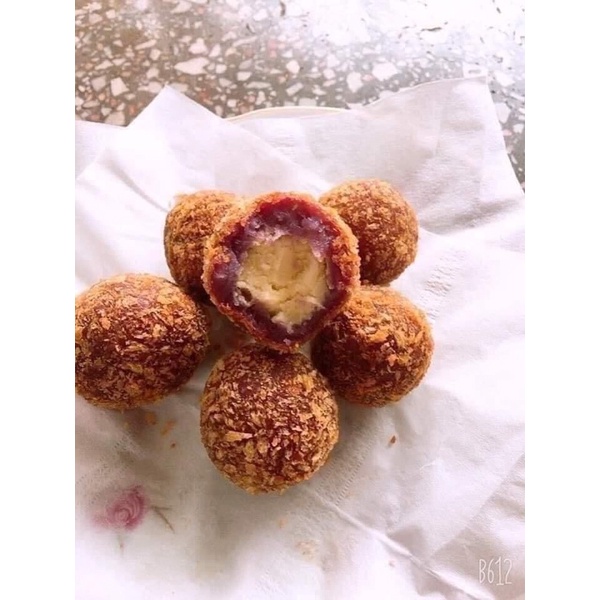 Khoai môn lệ phố trung hộp 320g/12 viên