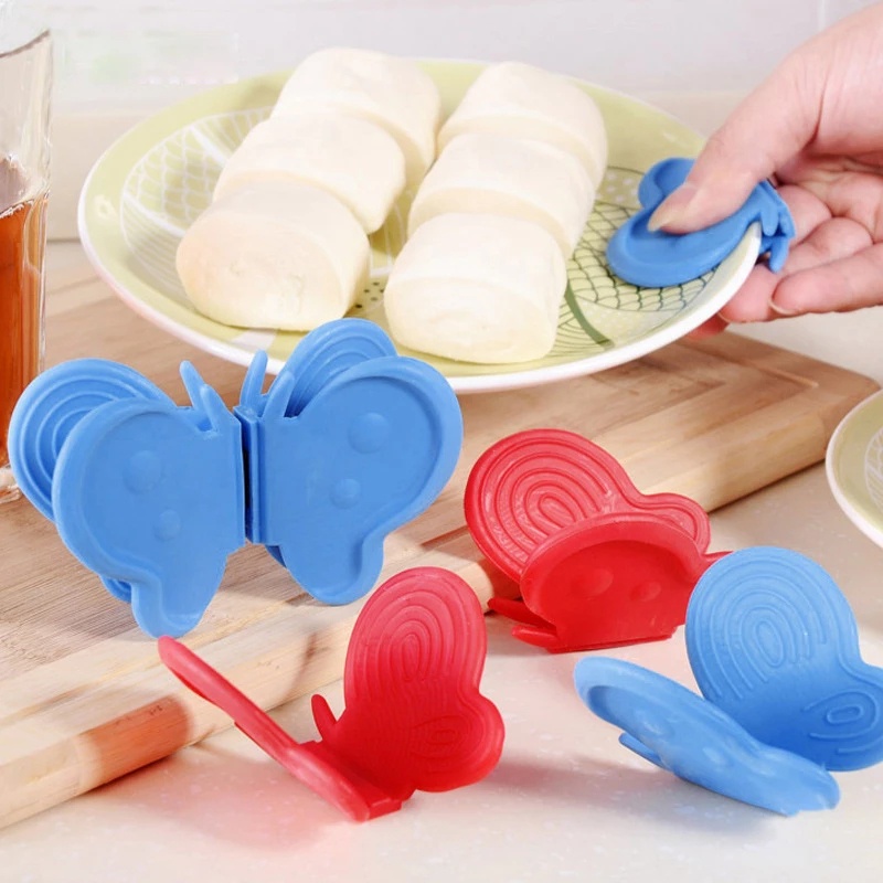 Kẹp Nhấc Nồi Bằng Silicone Cách Nhiệt Hình Bướm Sáng Tạo