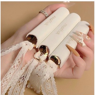 Son Lì MAFFICK Siêu Xinh Chất Mềm và Mịn Môi
