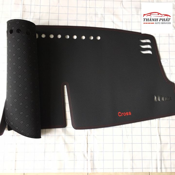 Thảm Taplo Da Carbon Toyota Cross 2020-2023 Loại 1 Chuẩn Theo Xe  Chống Nắng, Chống Chói Hiệu Quả