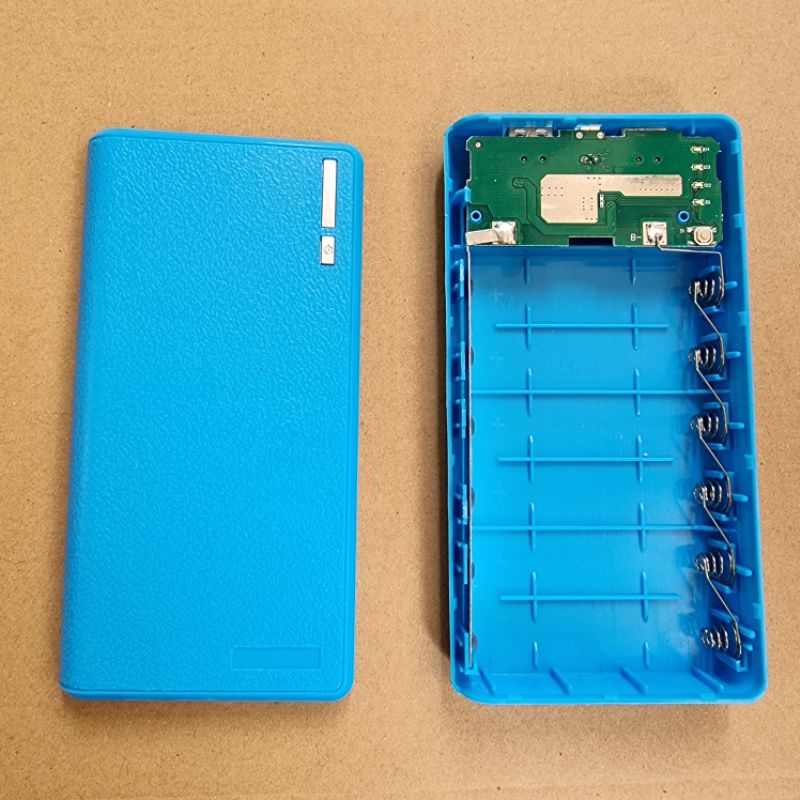 box sạc dự phòng 6 cell 18650 có lò xo, 2 cổng usb 1A/2A