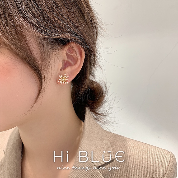 Bông Tai Đính Ngọc Trai Nở Sang Trọng Cho Nữ