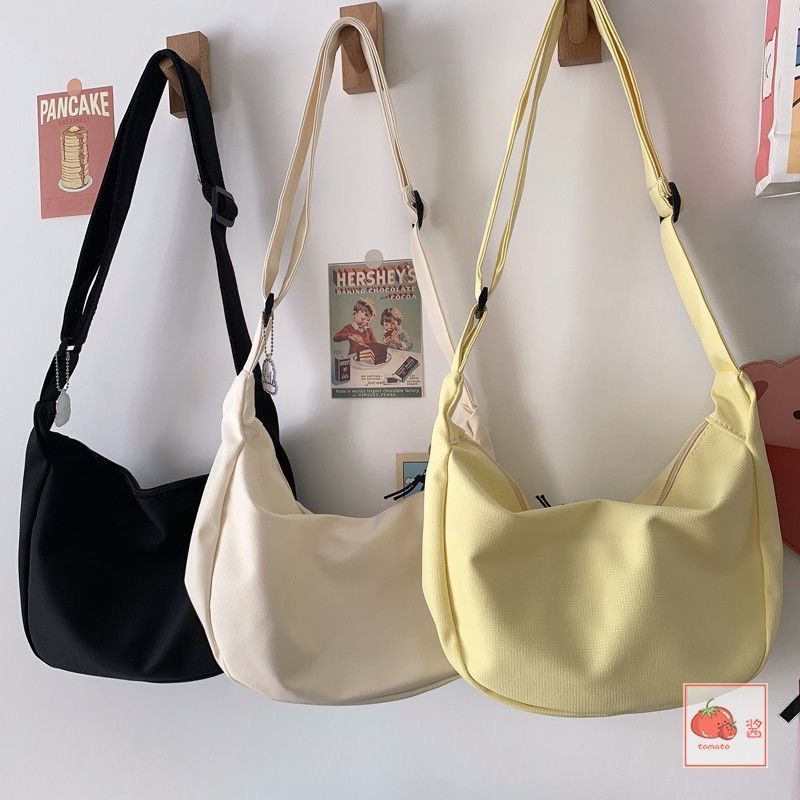 Túi đeo chéo MMIOT màu trơn đơn giản phong cách harajuku Nhật Bản 2023