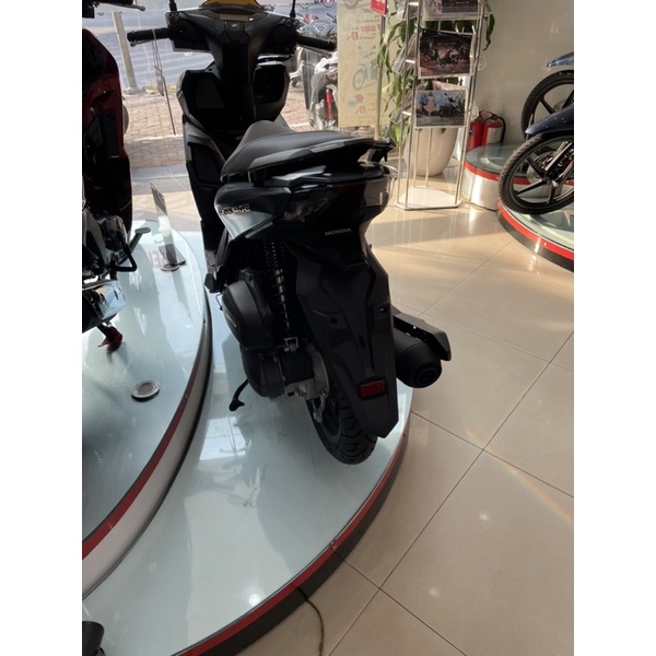 Tấm phản quang phải abl 2020 air blade 2020 abl 110 đời đầu. vision 110 đời đầu future winner X...