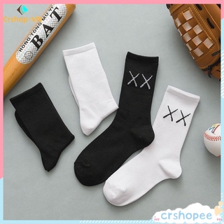 Đôi tất cotton dài thoáng khí dễ phối đồ