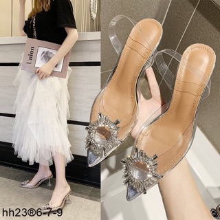 Sandal đính đá
