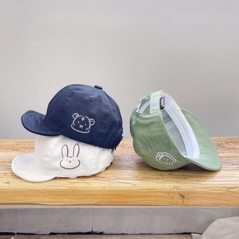 Mũ lưỡi trai họa tiết chú thỏ đáng yêu cho bé