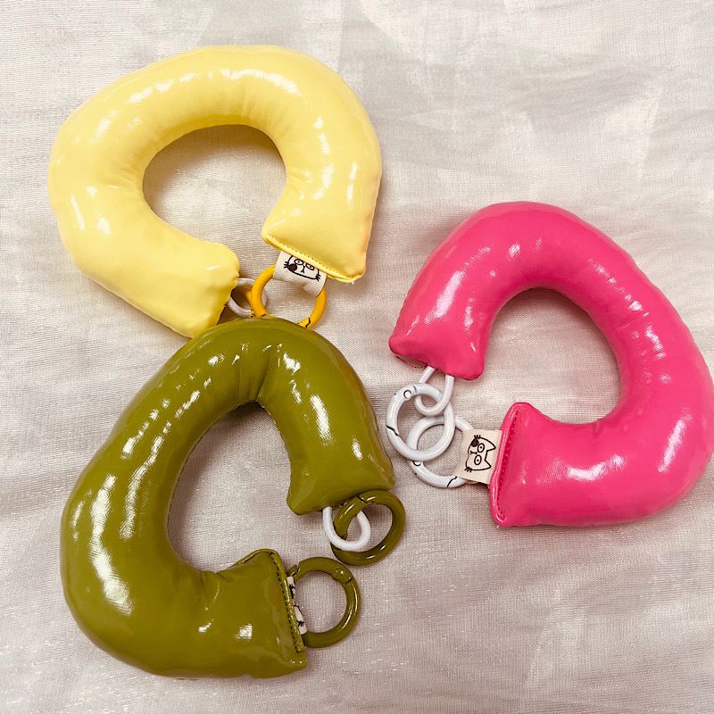 Móc Khóa In Chữ C Dễ Thương Dùng Trang Trí Ba Lô Đi Học