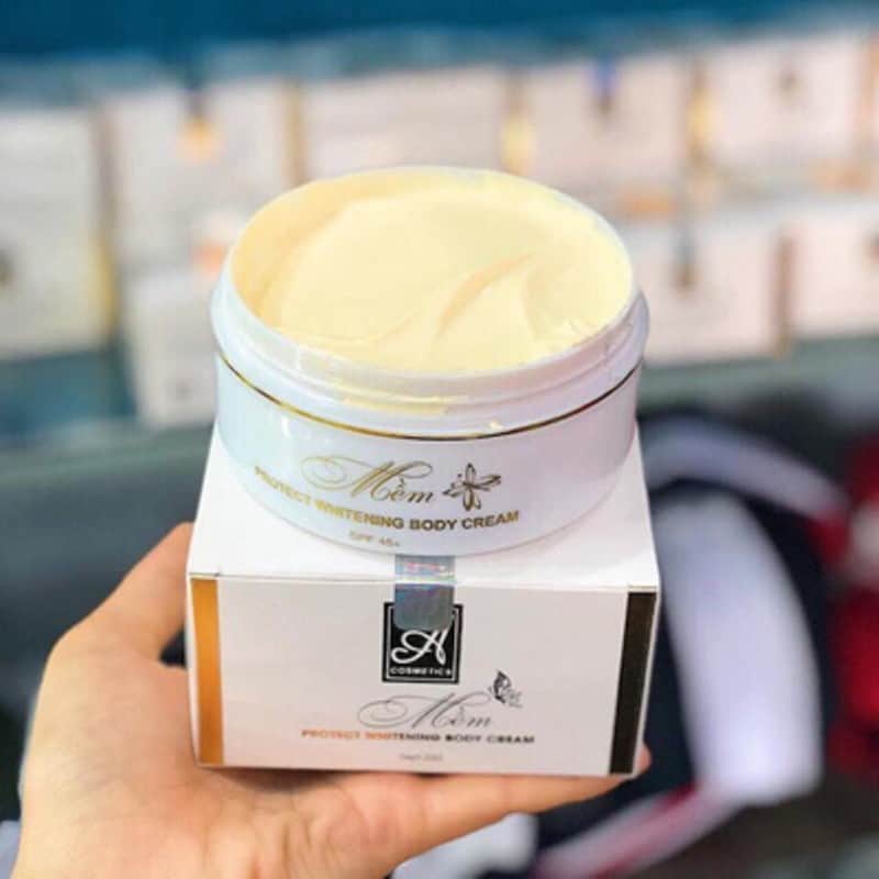 Combo tắm trắng và kem body mềm A Cosmetics hàng cty giúp da bật tông rõ rệt sau 7 - 10 ngày