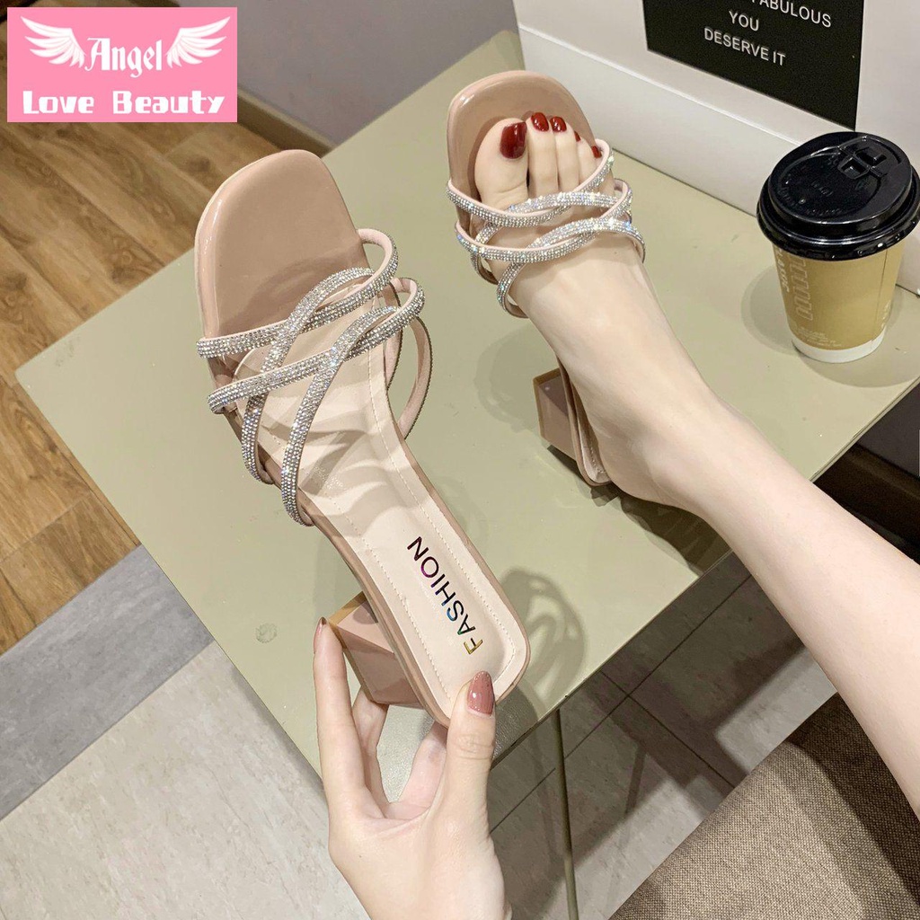 Dép Sandal Gót Vừa Dày Trung Bình Đính Đá Phong Cách Roman Thời Trang Mùa Hè Hàng Có Sẵn Dành Cho Bạn Nữ