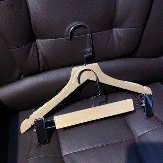 Móc Gỗ Treo Áo Không Sơn Vai Đệm 44.5cm (10 móc)