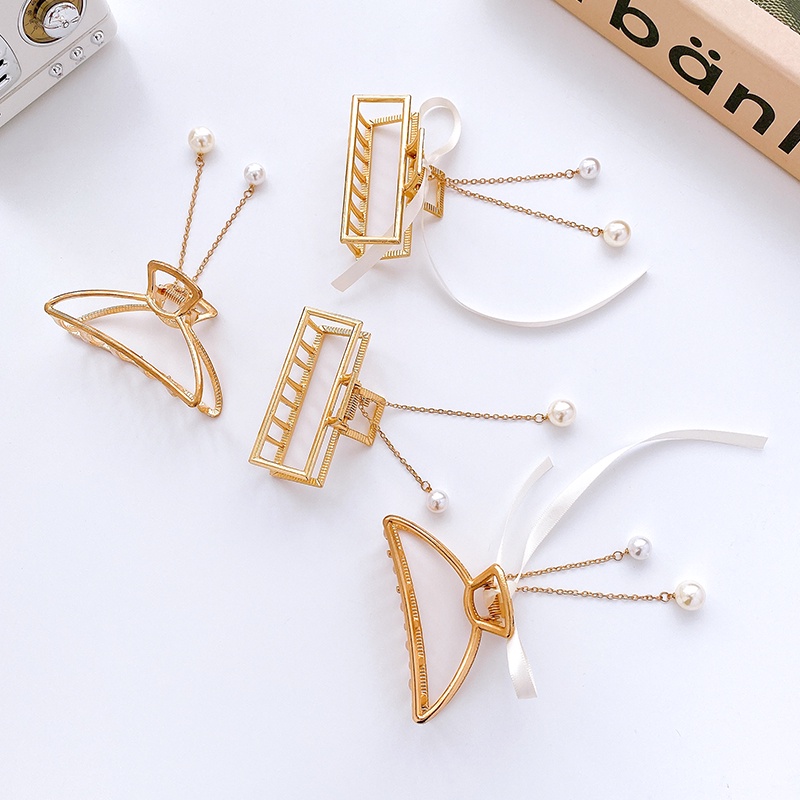 Kẹp tóc càng cua đính ngọc trai phối tua rua thời trang Hàn Quốc cho nữ