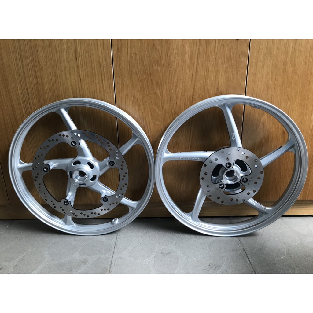 MÂM - VÀNH ĐÚC KIỂU 5 CÂY GẮN CHO  RAIDER, SATRIA...