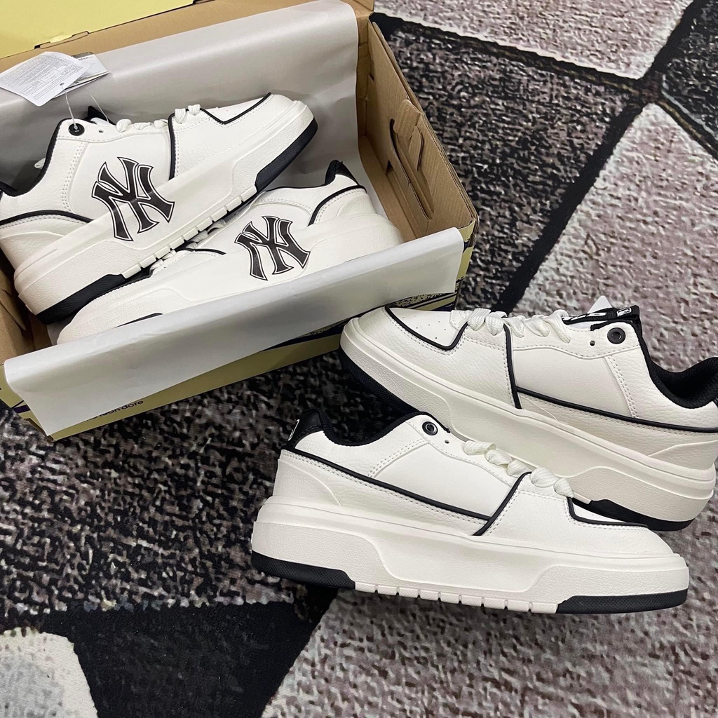 giày MLB x MCQUEEN chunky NY ofwhite trắng kẻ đen, giày ML B X MCQUEEN NY trắng viền đen mới