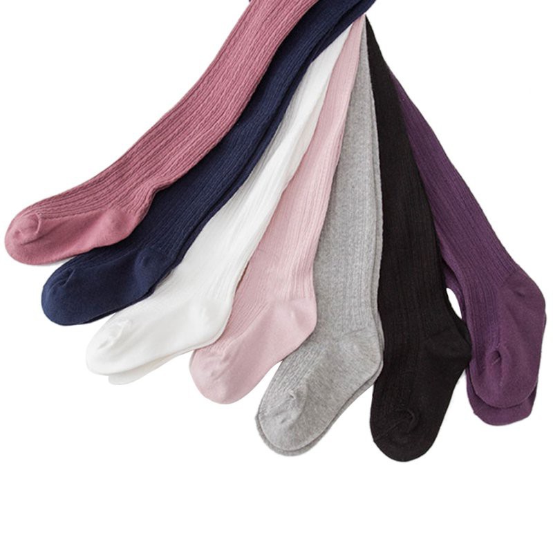 Đôi tất cotton màu trơn mềm mại xinh xắn cho bé