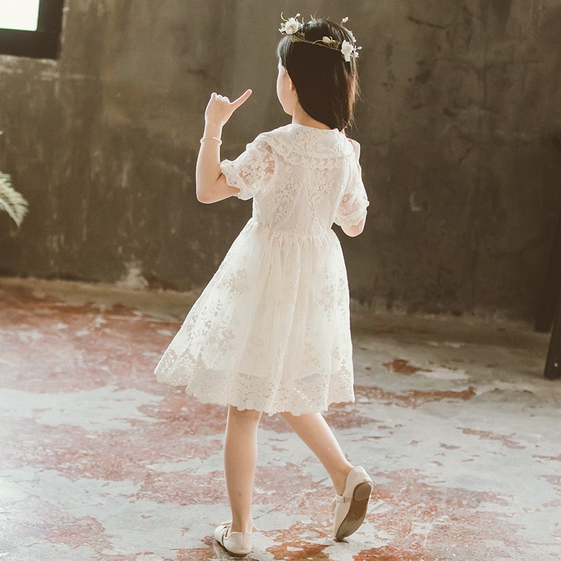 Váy công chúa bé gái màu trắng kem