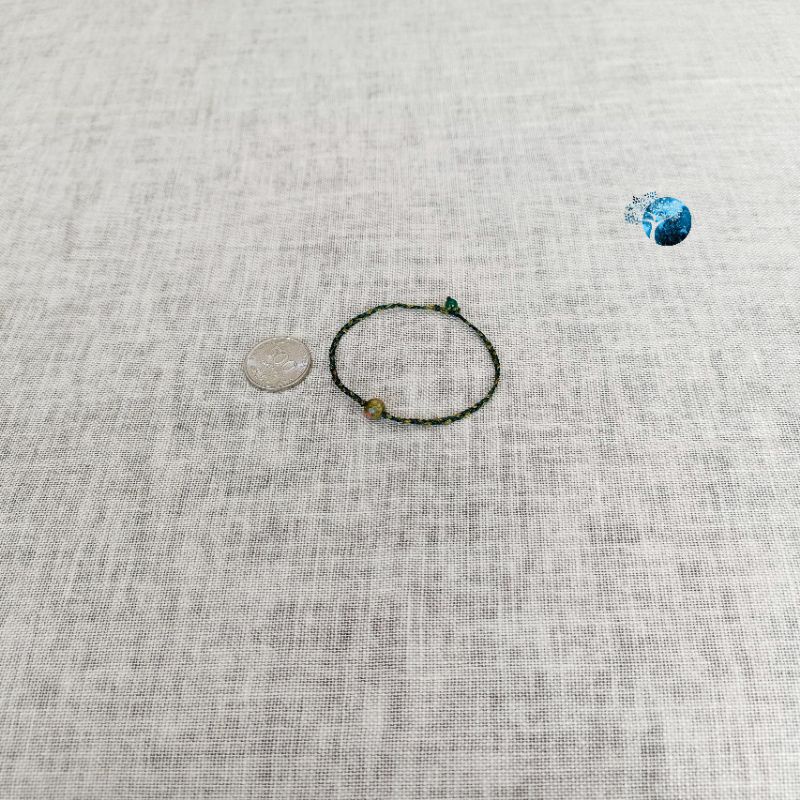 Vòng tay tết dây đá unakite chỉ ngũ sắc kim tuyến